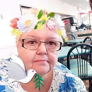 Meet your Posher, Janet